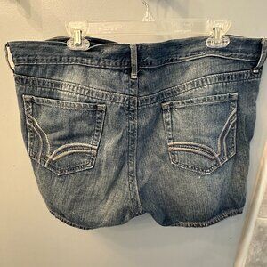 OLD Navy denim shorts 16